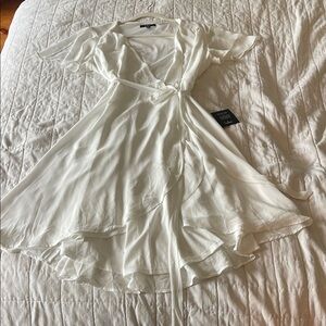 Lulu's Cream High Low Sundress with V-Neck and Pleated Details